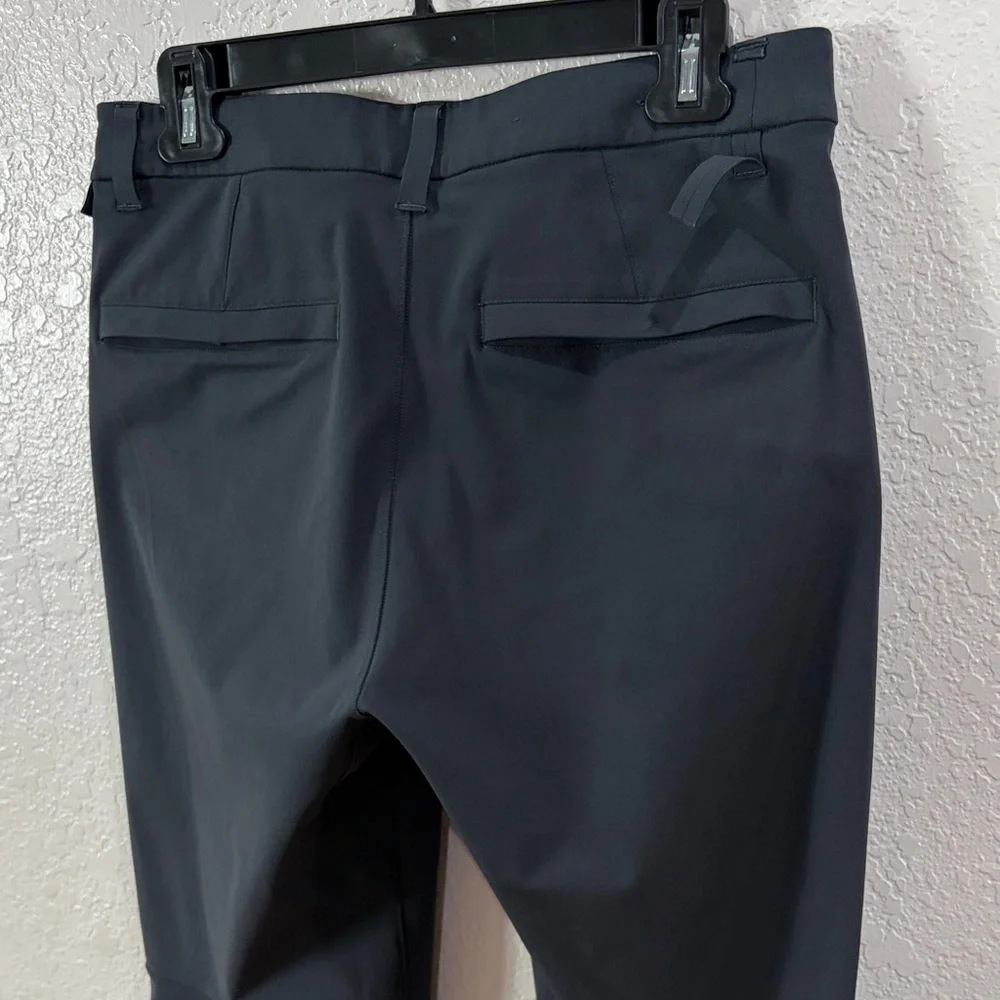 Lululemon Men's Gray Pants,Size 30. - Picture 4 of 16